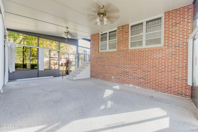 608 Cecil Ave, Louisville, KY 40211