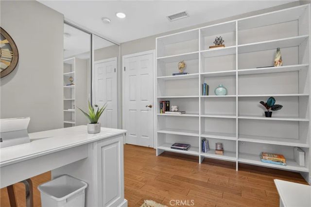 18590 Calle Vista Circle, Porter Ranch, CA 91326