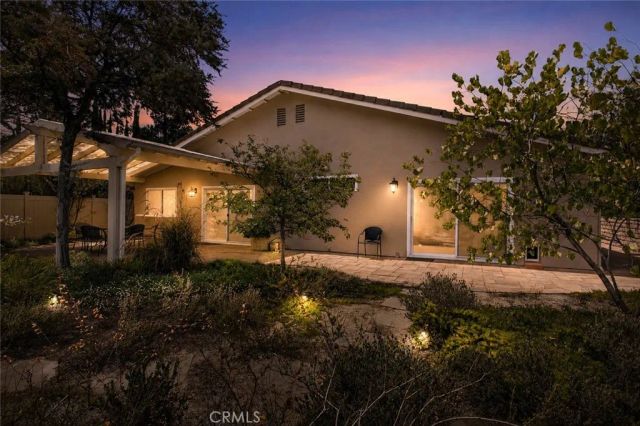 18590 Calle Vista Circle, Porter Ranch, CA 91326