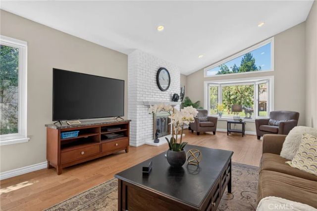 18590 Calle Vista Circle, Porter Ranch, CA 91326