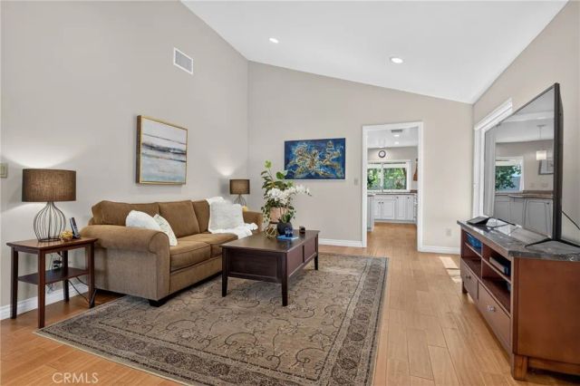 18590 Calle Vista Circle, Porter Ranch, CA 91326