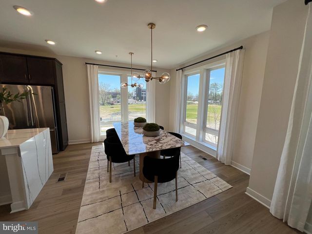 3599 ASTER ST, Fairfax, VA 22030