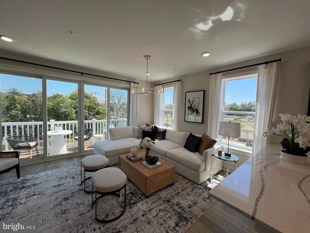 3599 ASTER ST, Fairfax, VA 22030