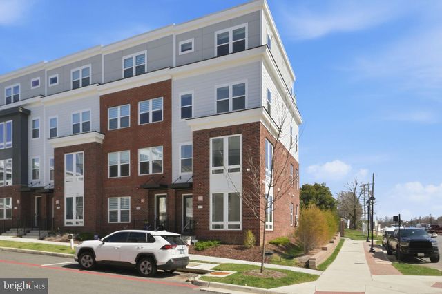 3599 ASTER ST, Fairfax, VA 22030