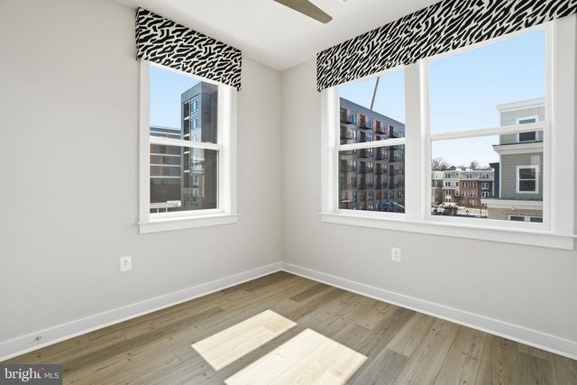 3599 ASTER ST, Fairfax, VA 22030