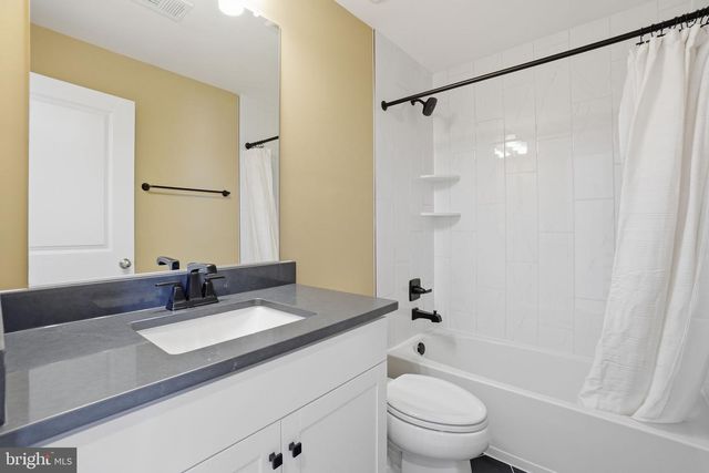 3599 ASTER ST, Fairfax, VA 22030