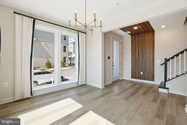 3599 ASTER ST, Fairfax, VA 22030