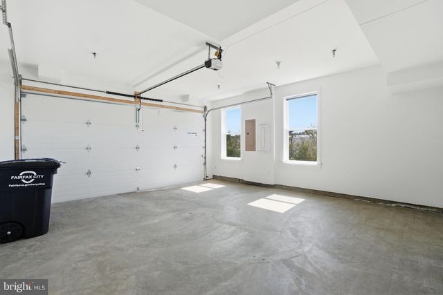 3599 ASTER ST, Fairfax, VA 22030