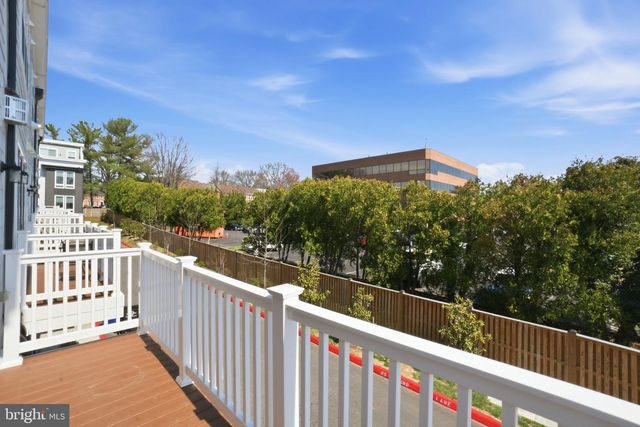 3599 ASTER ST, Fairfax, VA 22030