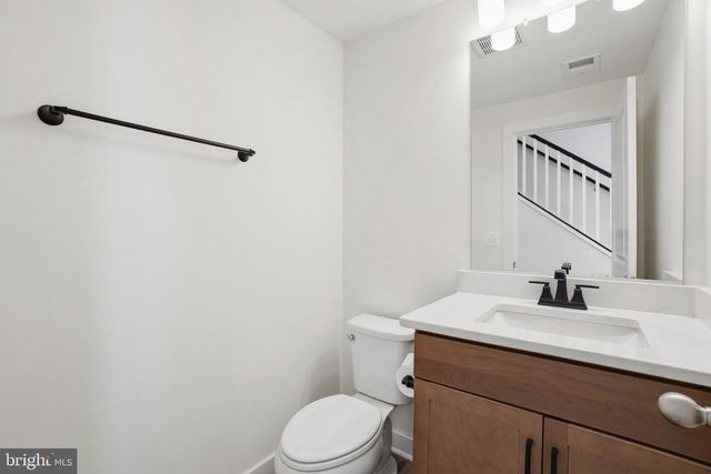 3599 ASTER ST, Fairfax, VA 22030