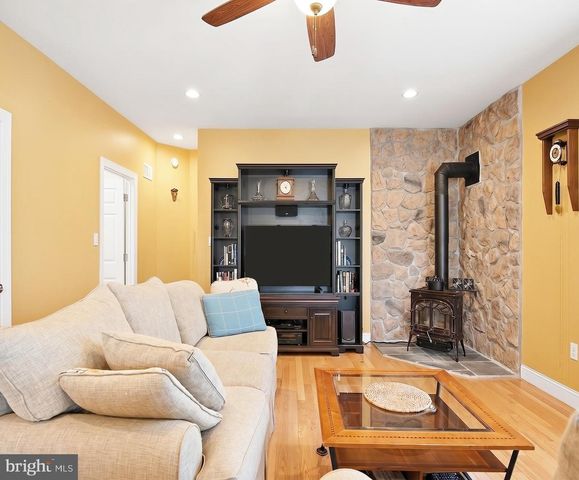 110 ELKNECK BLVD, Elkton, MD 21921