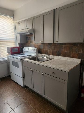 5415 DIAMOND ST, Philadelphia, PA 19131