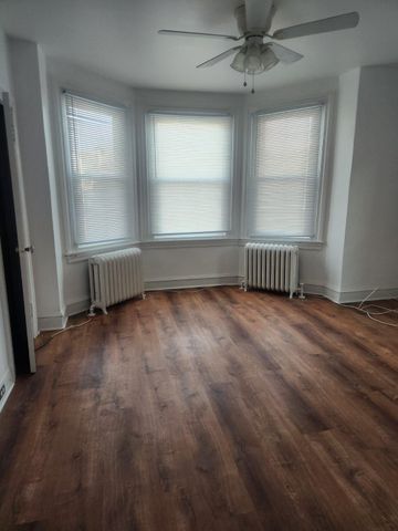 5415 DIAMOND ST, Philadelphia, PA 19131