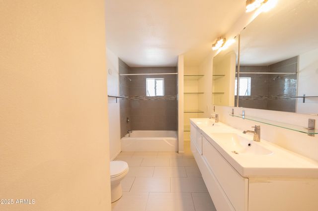 1149 W 10TH Street, Tempe, AZ 85281