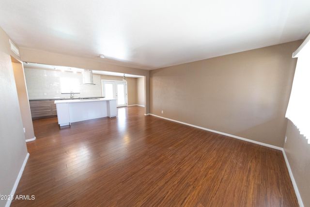 1149 W 10TH Street, Tempe, AZ 85281