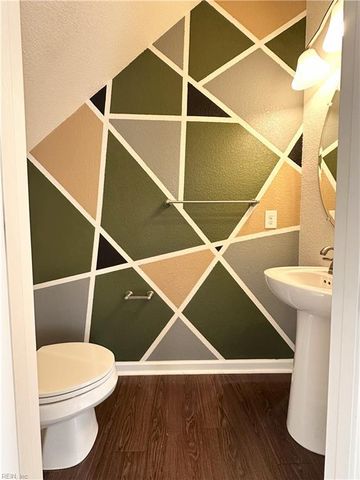 4123C Everett ST, Chesapeake, VA 23324