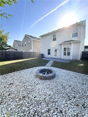 4123C Everett ST, Chesapeake, VA 23324