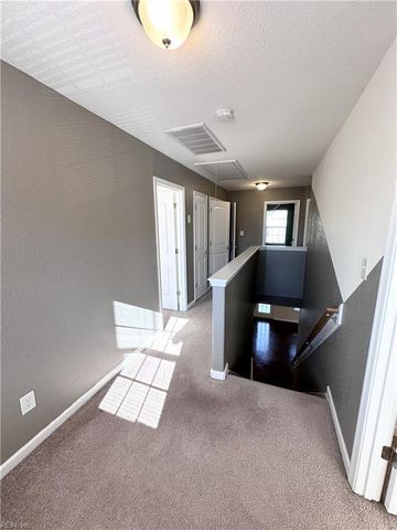 4123C Everett ST, Chesapeake, VA 23324