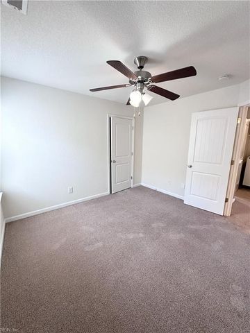 4123C Everett ST, Chesapeake, VA 23324