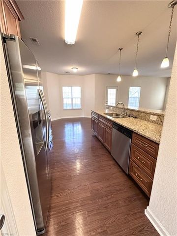 4123C Everett ST, Chesapeake, VA 23324