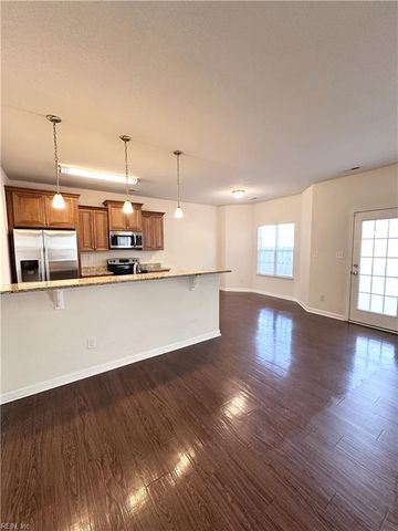 4123C Everett ST, Chesapeake, VA 23324