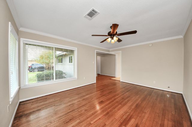 9535 Vogue Lane, Houston, TX 77080