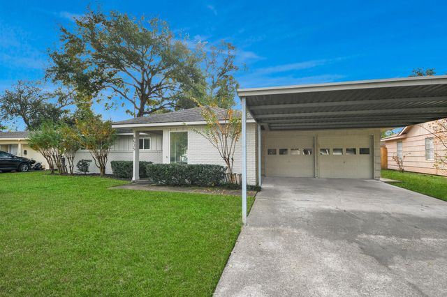 9535 Vogue Lane, Houston, TX 77080