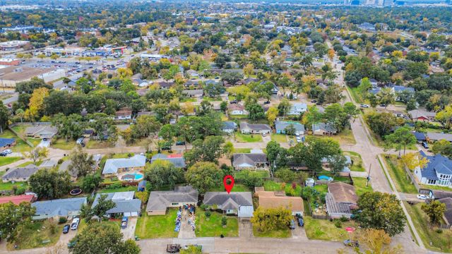 9535 Vogue Lane, Houston, TX 77080