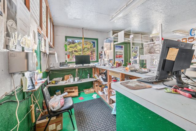 19055 12 Mile Road, Big Rapids, MI 49307