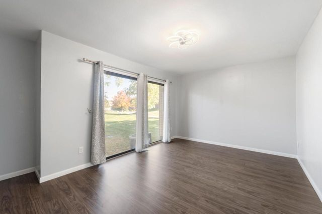 1651 W Edgerton AVENUE #B, Milwaukee, WI 53211