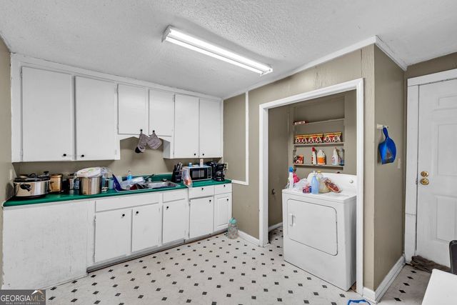 512 Oakland Avenue, Cordele, GA 31015
