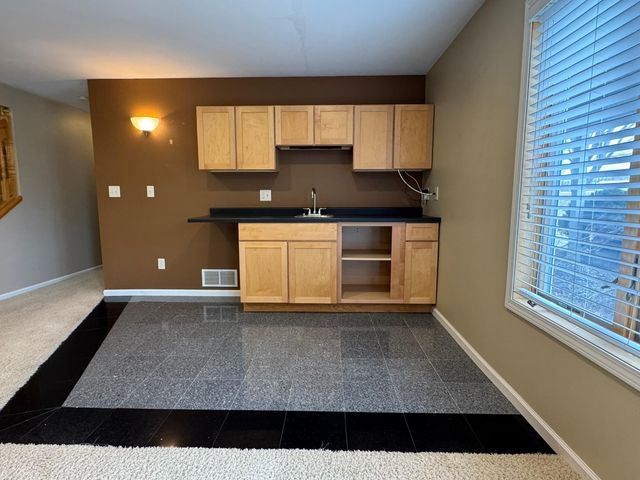 105 Priscilla Court, Mankato, MN 56001