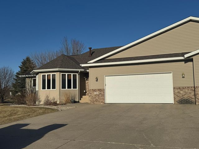105 Priscilla Court, Mankato, MN 56001