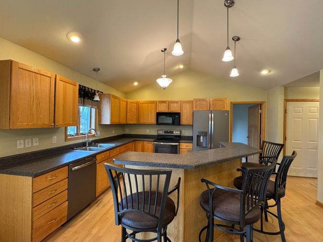 105 Priscilla Court, Mankato, MN 56001