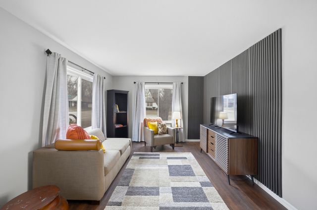 1207 Olive Road, Homewood, IL 60430