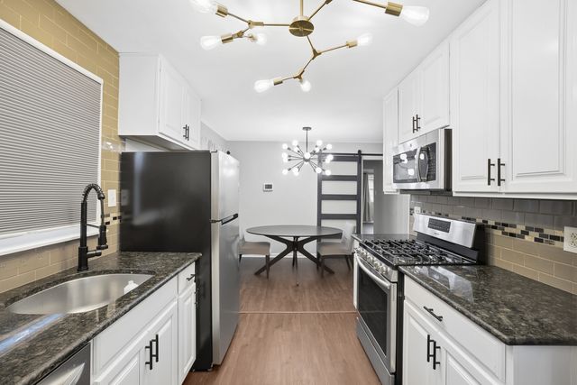 1207 Olive Road, Homewood, IL 60430