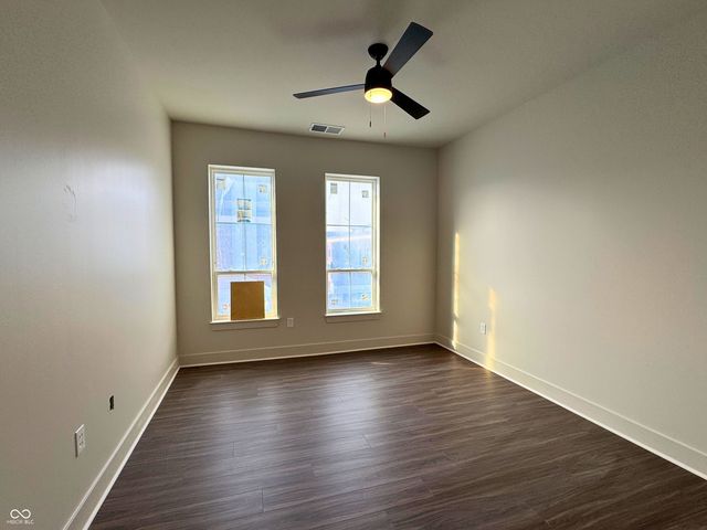 925 Veterans Way 304, Carmel, IN 46032