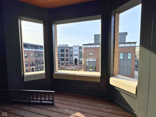 925 Veterans Way 304, Carmel, IN 46032