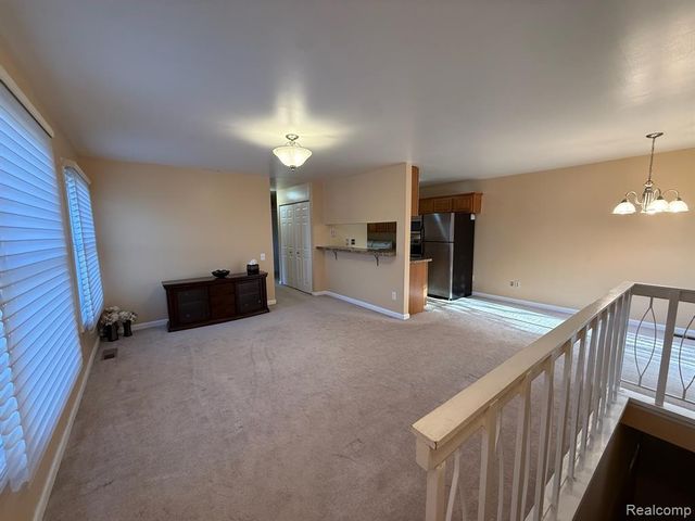 2761 Fox Hollow Court, Lake Orion, MI 48360