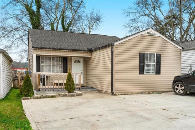 1411 Classic Chase Drive, Dalton, GA 30721