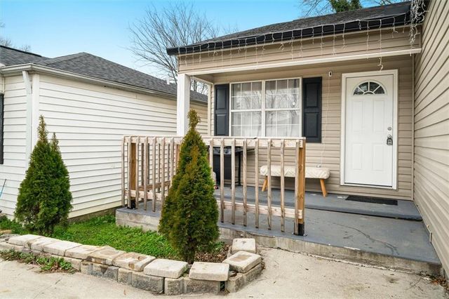 1411 Classic Chase Drive, Dalton, GA 30721