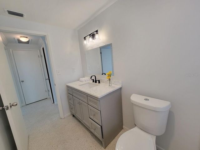 401 SUNNYSIDE DRIVE, Venice, FL 34293