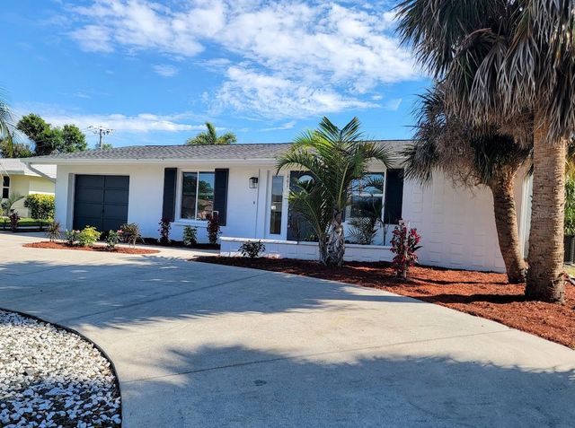 401 SUNNYSIDE DRIVE, Venice, FL 34293
