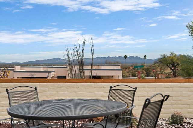 952 W Camino Asturias, Green Valley, AZ 85622