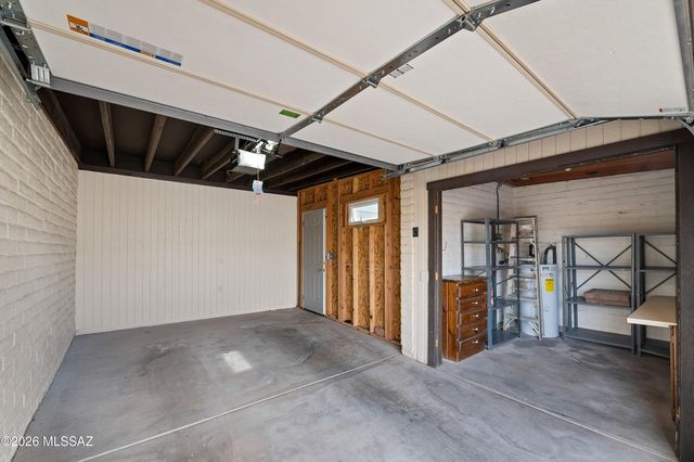 952 W Camino Asturias, Green Valley, AZ 85622