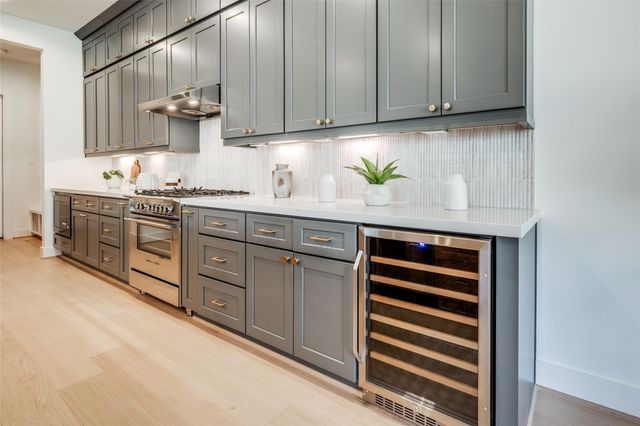 1822 Branard Street B, Houston, TX 77098