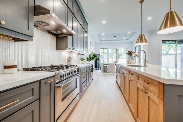 1822 Branard Street B, Houston, TX 77098