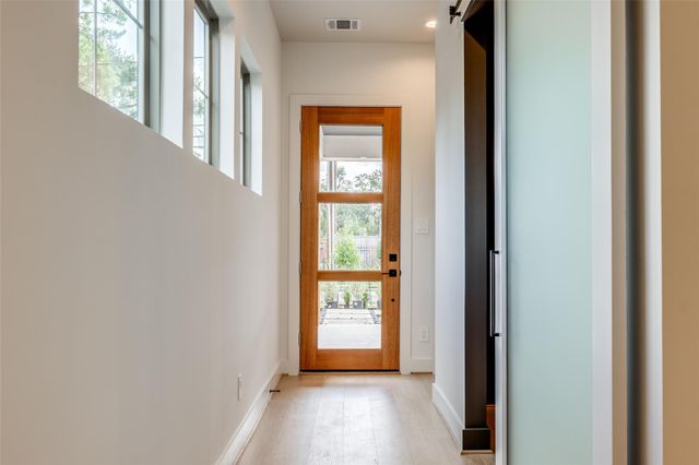 1822 Branard Street B, Houston, TX 77098