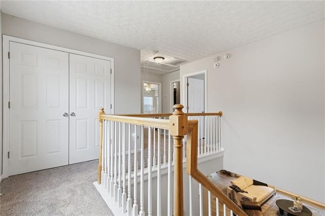 222 Weatherstone Pointe Drive, Woodstock, GA 30188