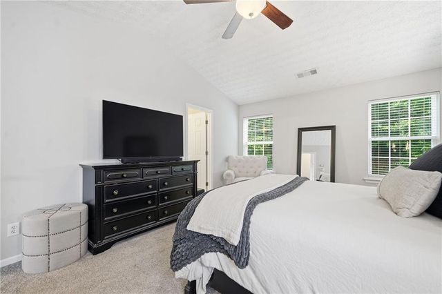 222 Weatherstone Pointe Drive, Woodstock, GA 30188